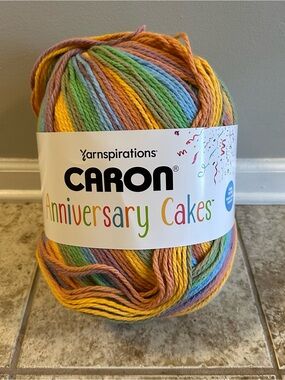 Caron Anniversary Cakes Tropical Breeze Yarn 35.3 Oz. 1000g - Brand New